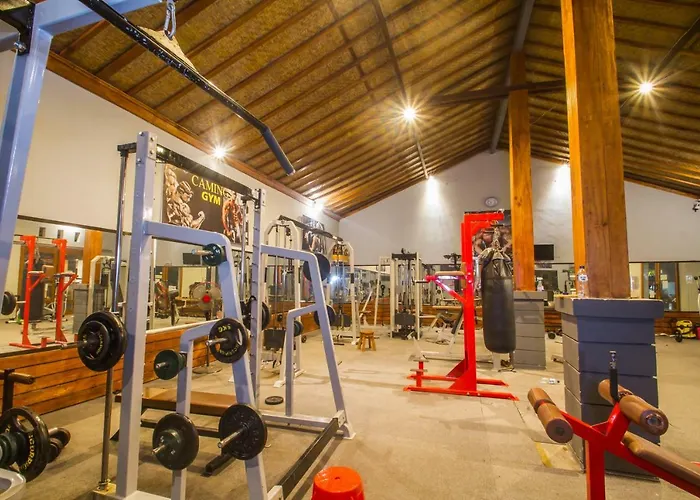 Uma Caming & Gym